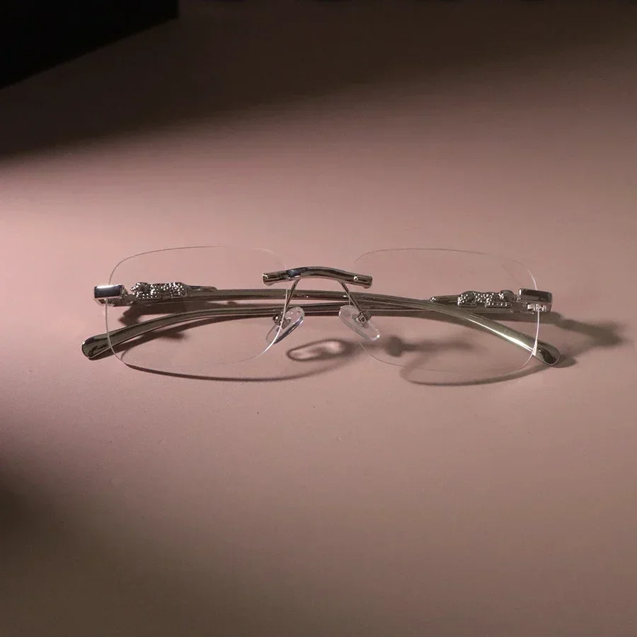 Light Round Glasses Transparent Minimalist Frame Vintage Eyewear For Women Men Protection Female Male