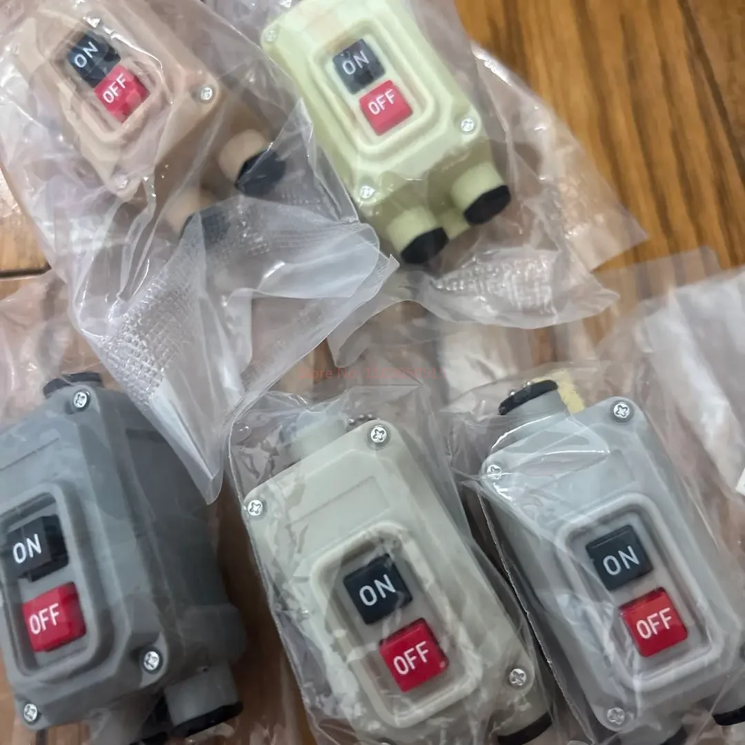 Toys Cabin Jr Sh2 Gashapon Mini Train Bell Keychain – اضغط لهدايا الصوت الحقيقية ألعاب نموذج لجسم الحركة