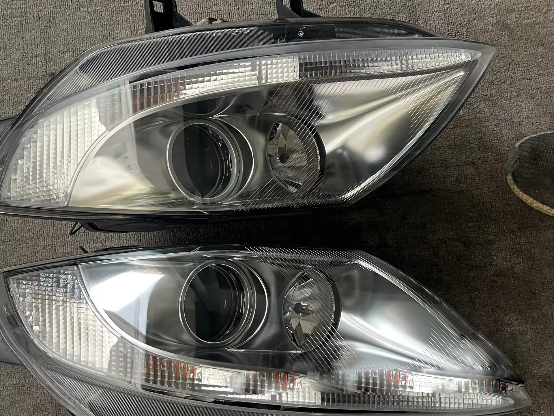 Secondhand 1pcs car bumper headlamp for BMW Z4 E85 headlight no bulb ,no mould2003~2008y car accessories for BMW Z4 fog light