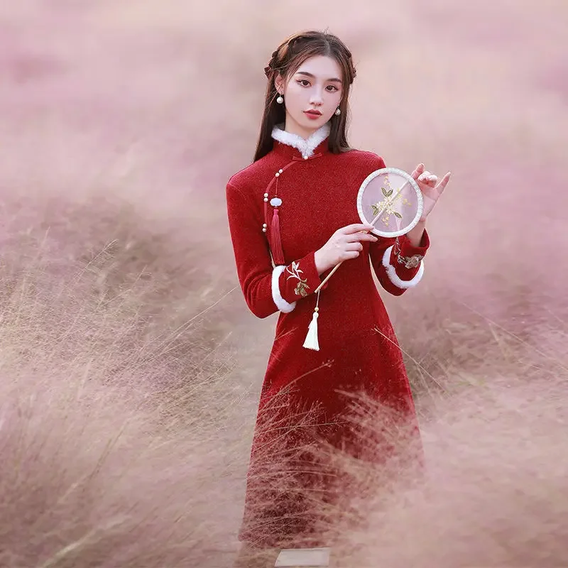 

Красный Cheongsam 2021, новое плотное и бархатное новогоднее улучшенное платье с длинными рукавами для молодых девушек, осень и зима