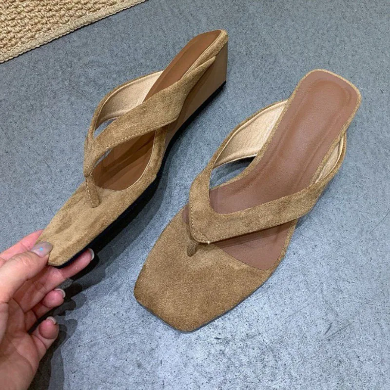 2026 Brown Summer New Brand Women Slipper Fashion Narrow Band Slip On Flip Flop Ladies Elegant Low Wedge Heel Dress Slides