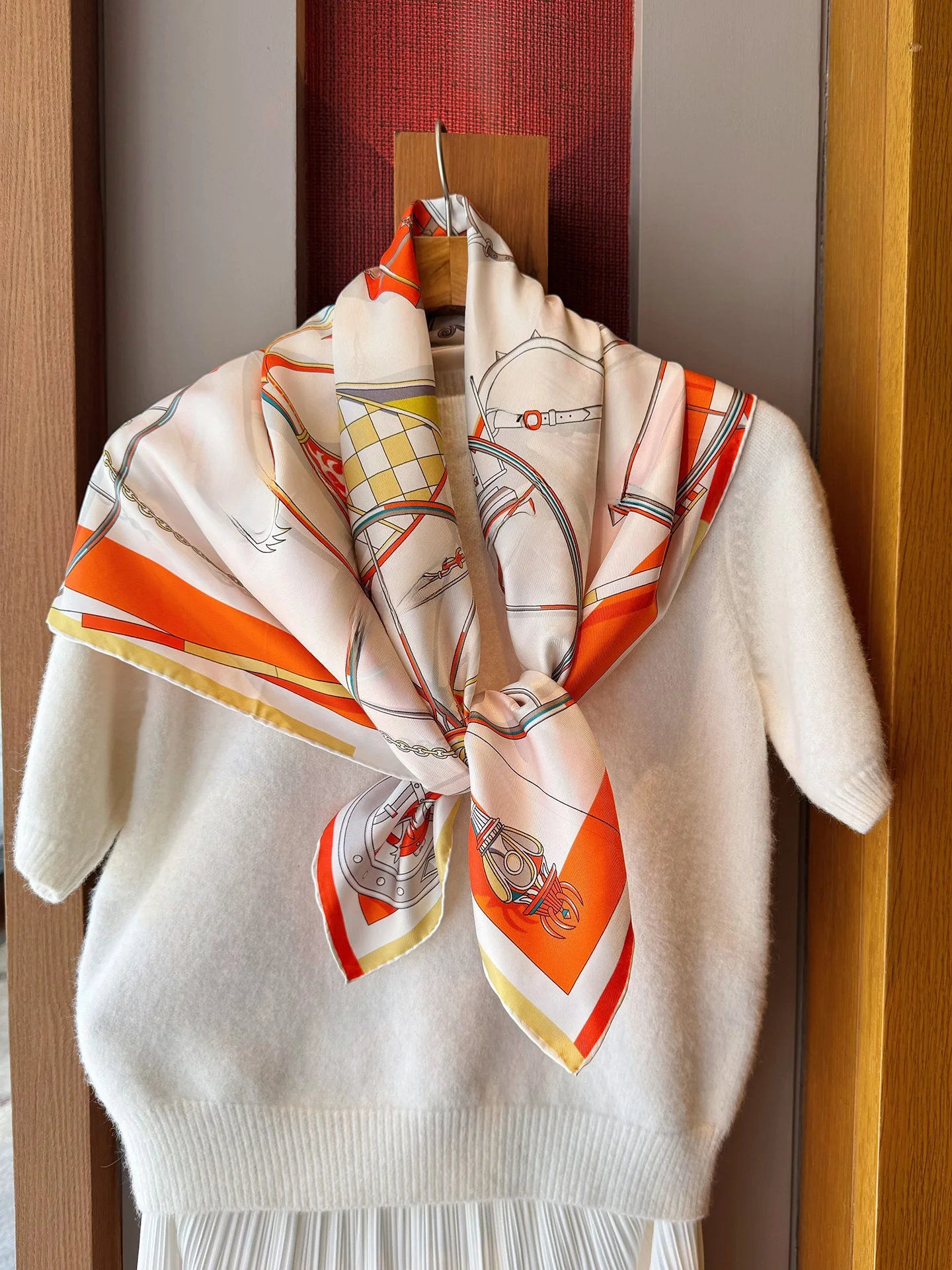 Echarpe-en-soie-authentique-pour-femme-nouvelle-collection-2026-grande-et-polyvalente-orange-printemps-automne-awl-00-motif-biaise-en-soie