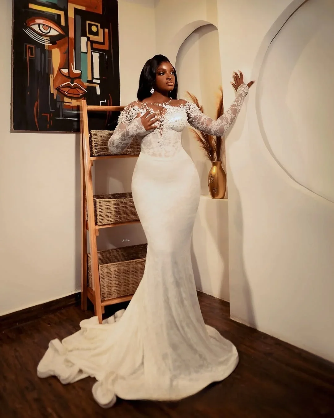 カスタムメイドの光沢のある重厚なパールをあしらったマーメイドウェディングドレス、スイープトレイン、ベスティドス・デ・ノビア、レースのロングスリーブ、カントリーブライダルガウン