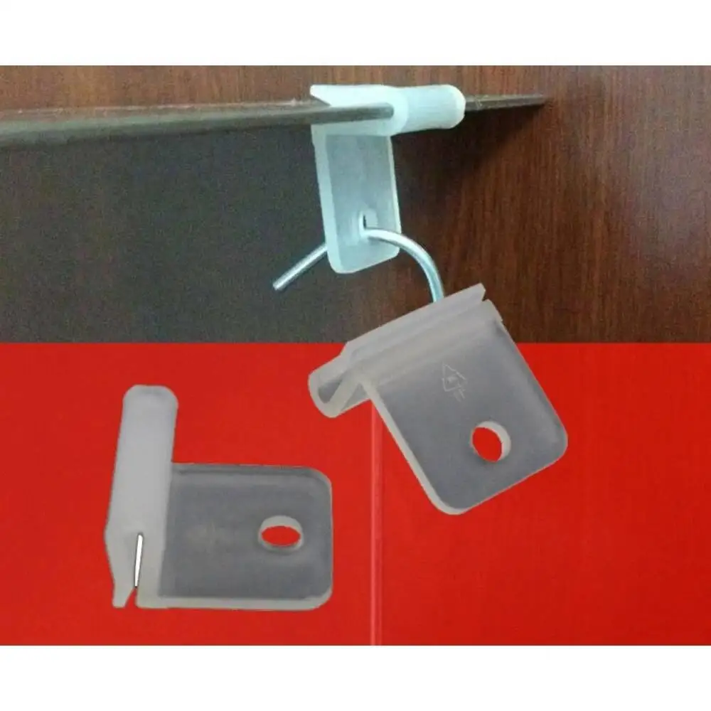 

50pcs Plastic Ceiling Top Hook Ear Round Hole Advertising Promotion Poster Holder Banner Display Hanger Accessories