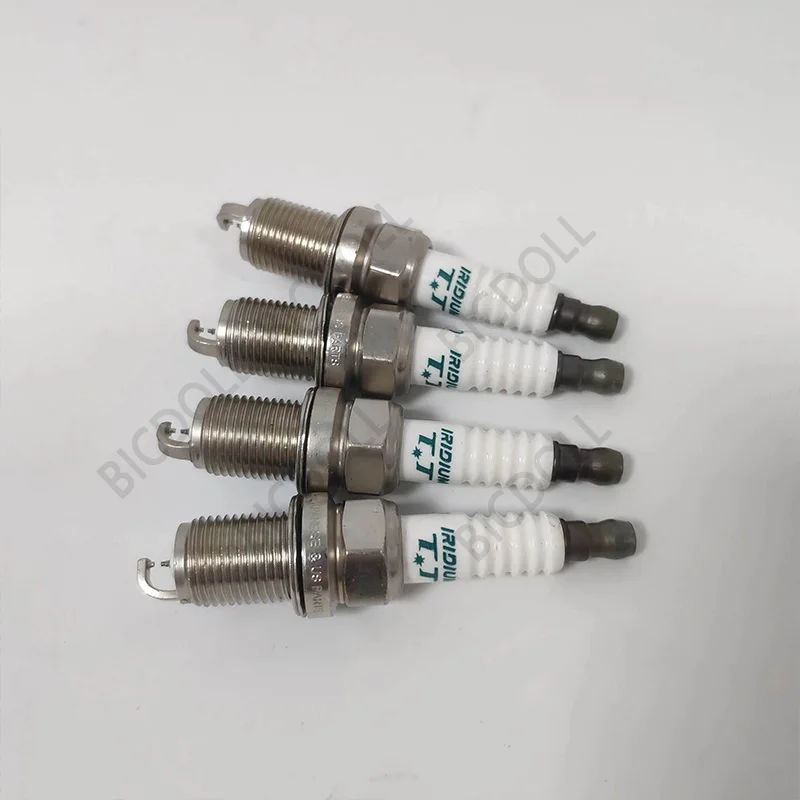 8Pcs FOR WHOLESALE IK20TT 4702 Spark Plug Replace for MN163236 7700500155 22401-AA530 A0041591403 22401-AA531 90919-01172