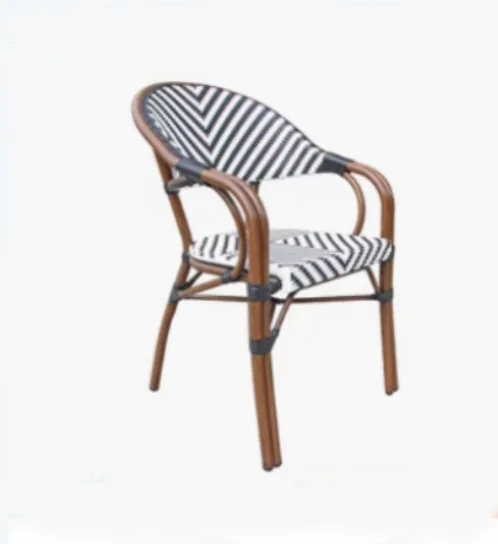 Cadeira de jantar moderna europeia de vime, cadeira de vime com apoio de braço, cadeira de jantar comercial para bar ao ar livre