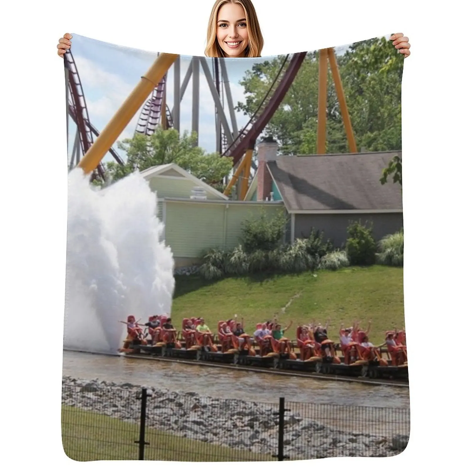 

Splashdown Throw Blanket Year Round Soft Comfortable Blanket for Home