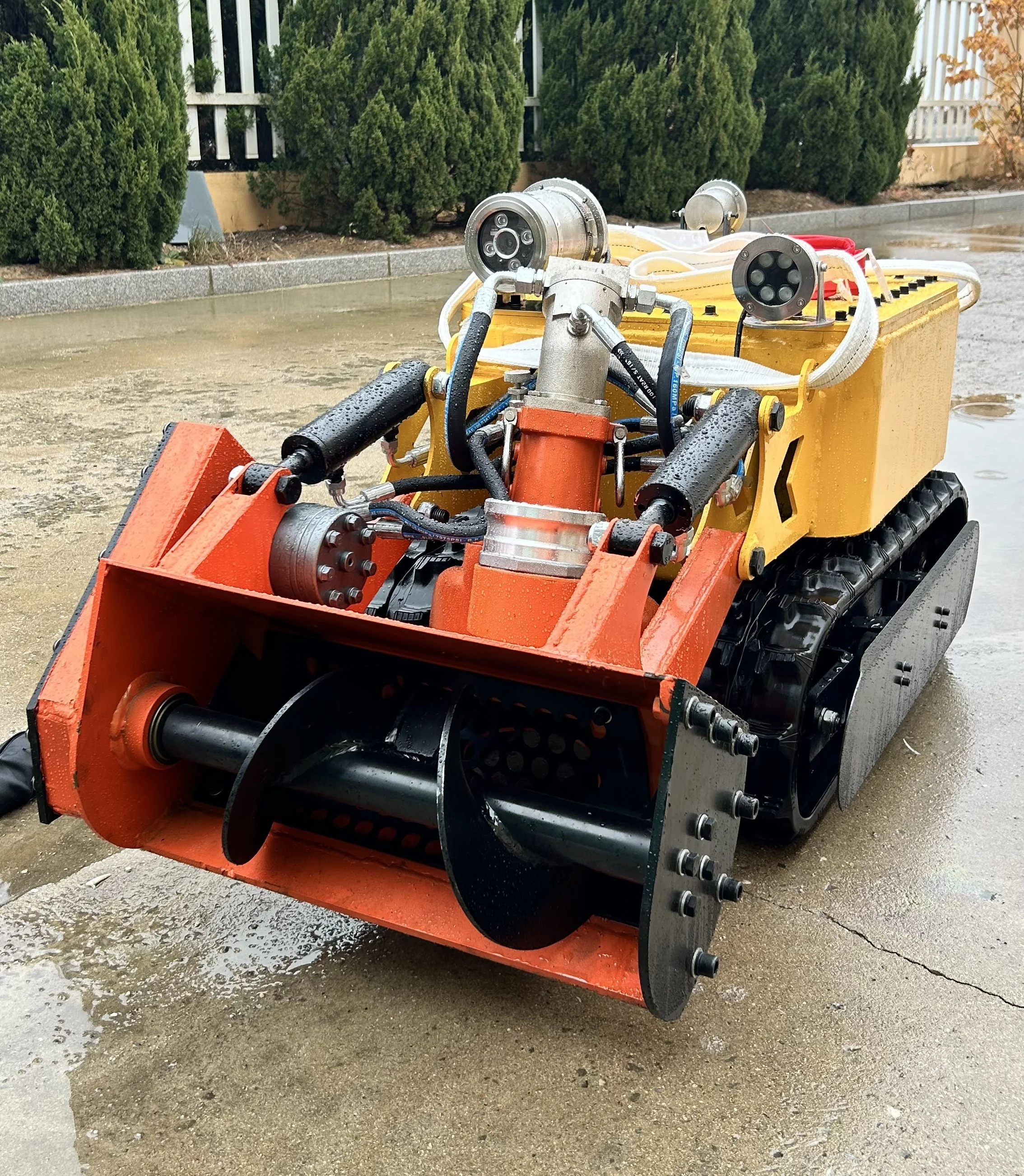 Waterproof Rubber Tracked Underwater Dredging Robot