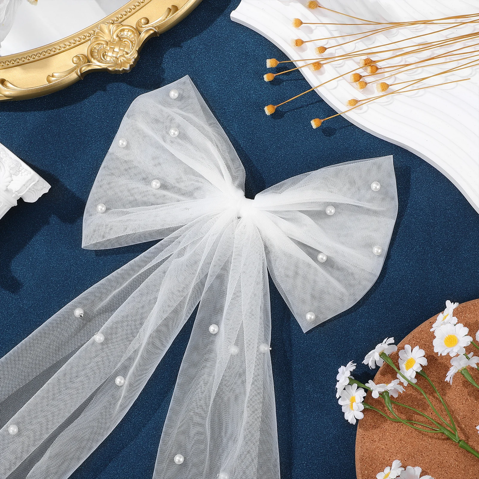 

Short Wedding Veil Hair Bow Mesh Bow Bridal Alligator Clip Bride to Be Bachelorette Party Hair Accessory Short Wedding Veil