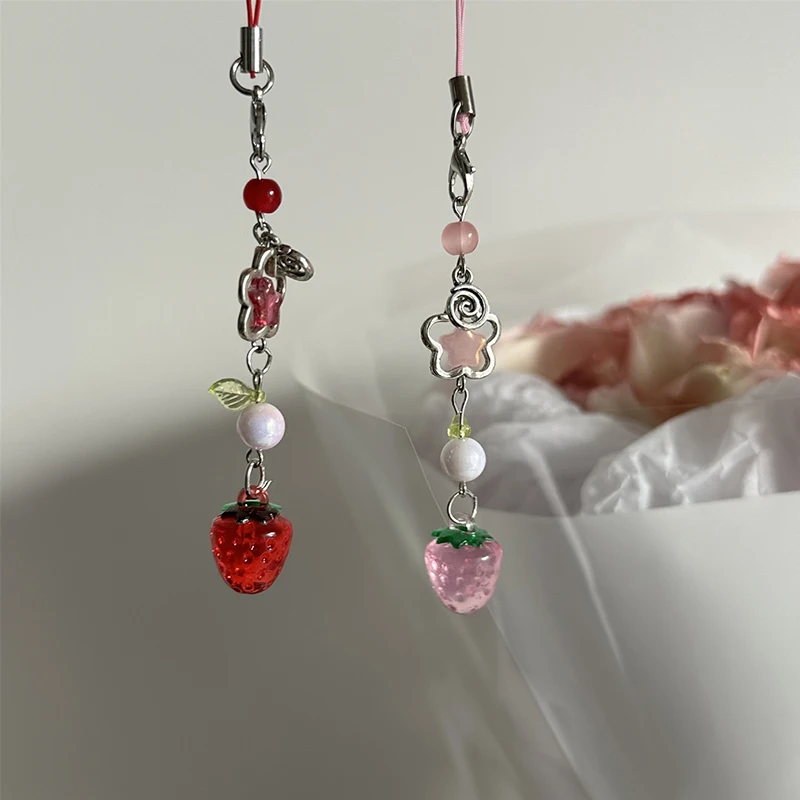 

/KQM/Sweet Cute Strawberry Mobile Phone Lanyard Lovely Fruits Phone Chain For Girls Y2K Aesthetic Cellphone Keychain