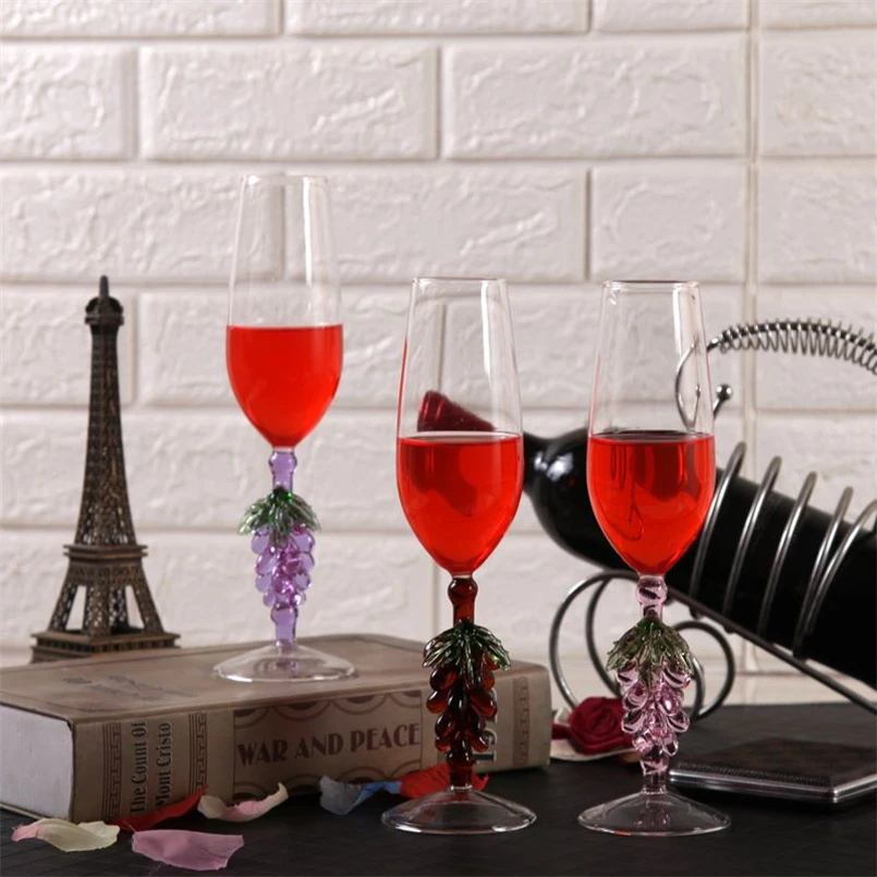 

Бытовая чашка для шампанского во французском стиле, розовый трехмерный виноградный стакан, современный свет, роскошный красный бокал для вина
