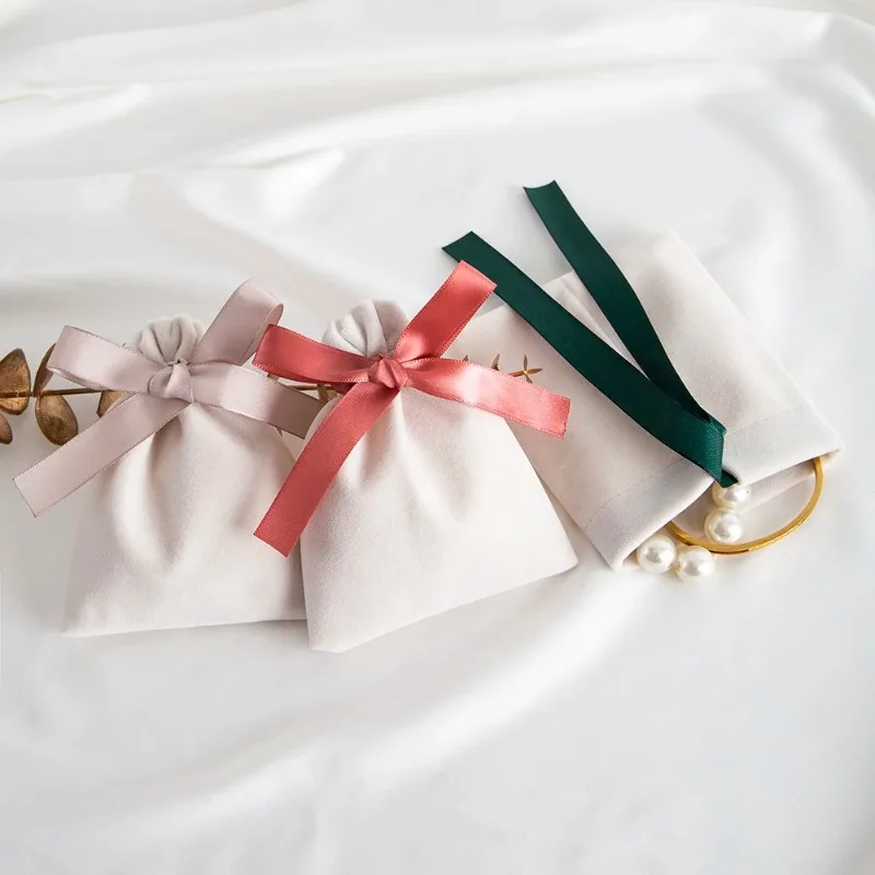 5Pcs 7x9cm Beige Velvet Bag Jewelry Suede Gift Packaging Wedding Favors Candy Earrings Bracelet Pouch