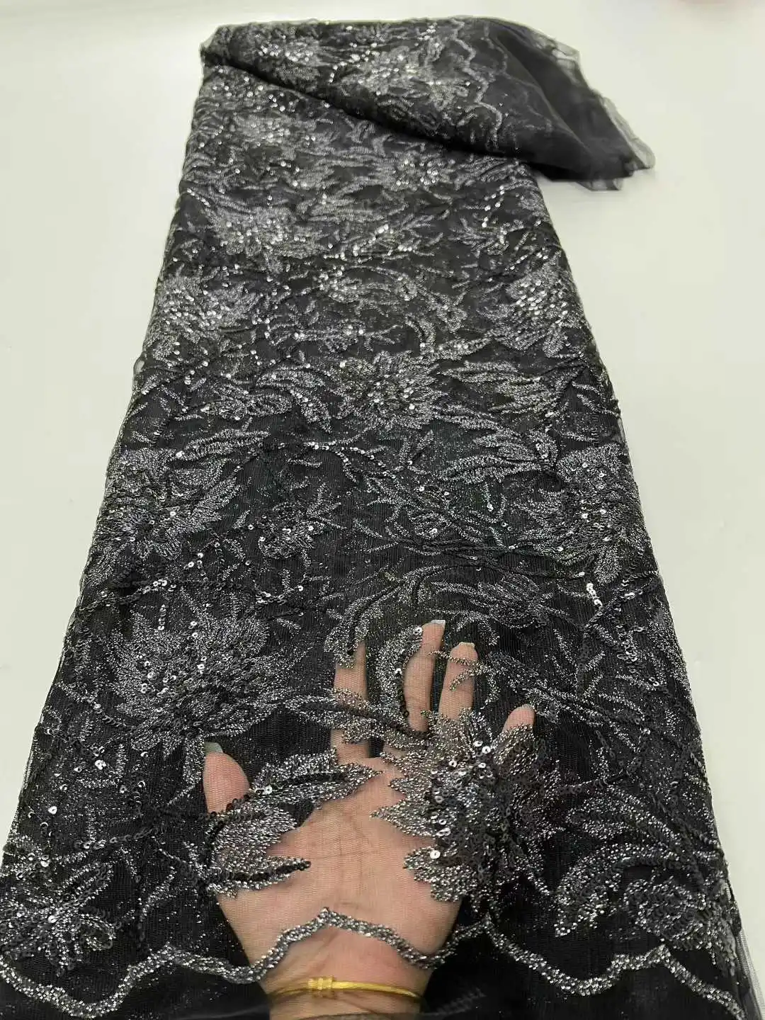 

Latest Luxury African Tulle Lace Fabric 2025High Quality French Sequins Embroidered Lace Groom Lace Fabric For Sewing Material