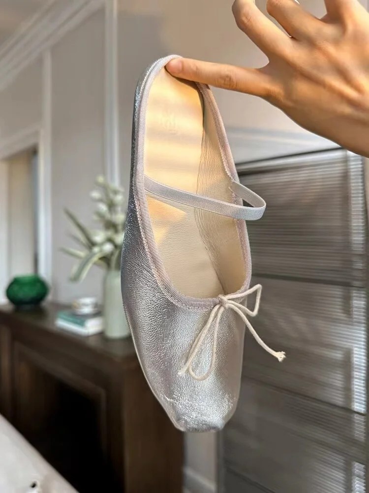 es-zapatillas-plateadas-con-diseno-de-escamas-de-pescado-zapatos-de-ballet-miu-zapatos-de-casa-zuecos-3-en-zapat