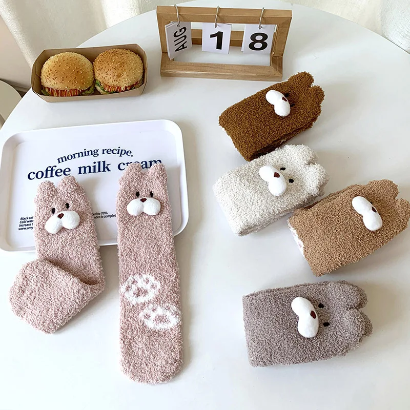 

4 пары зимних теплых коралловых женских носков средней длины, удобные и теплые зимние носки, плюшевые домашние носки-тапочки