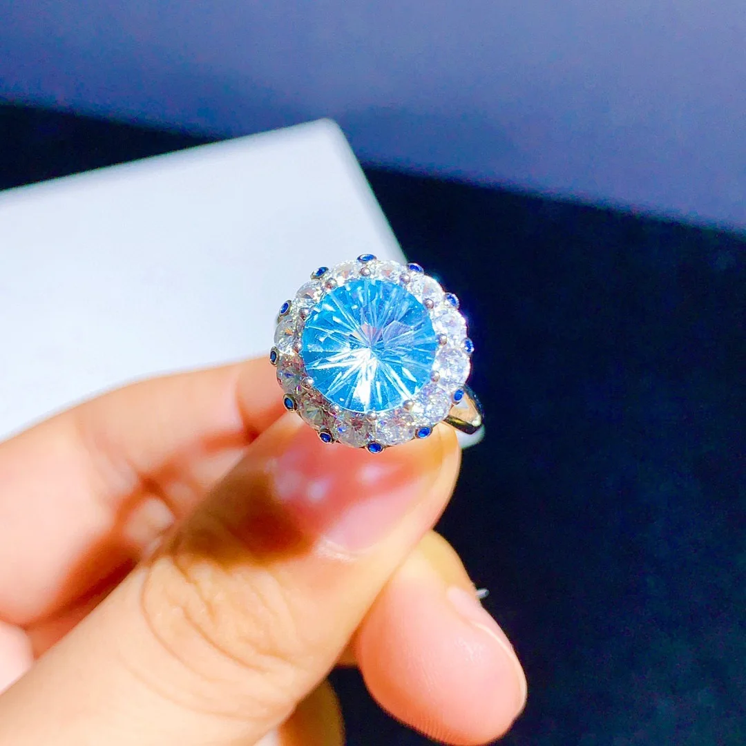 

New Hearts and Arrows Imitation Natural Sky Blue Topaz Ring 5 Carat Fireworks Cut Opening Color Treasure Ring for Women