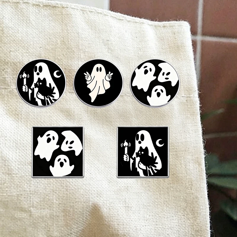 Spooky Ghost UV Printing Badges Collection Halloween Spirit Moon Night Pins Brooches Lapel Backpack Jewelry Gifts