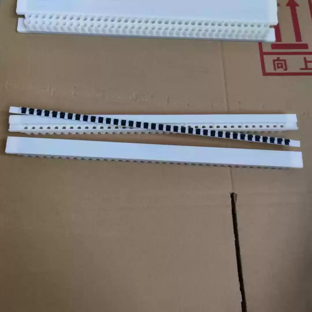 Queen Rearing Box with Cell Cups, for  Bees, Beekeeping Supplies