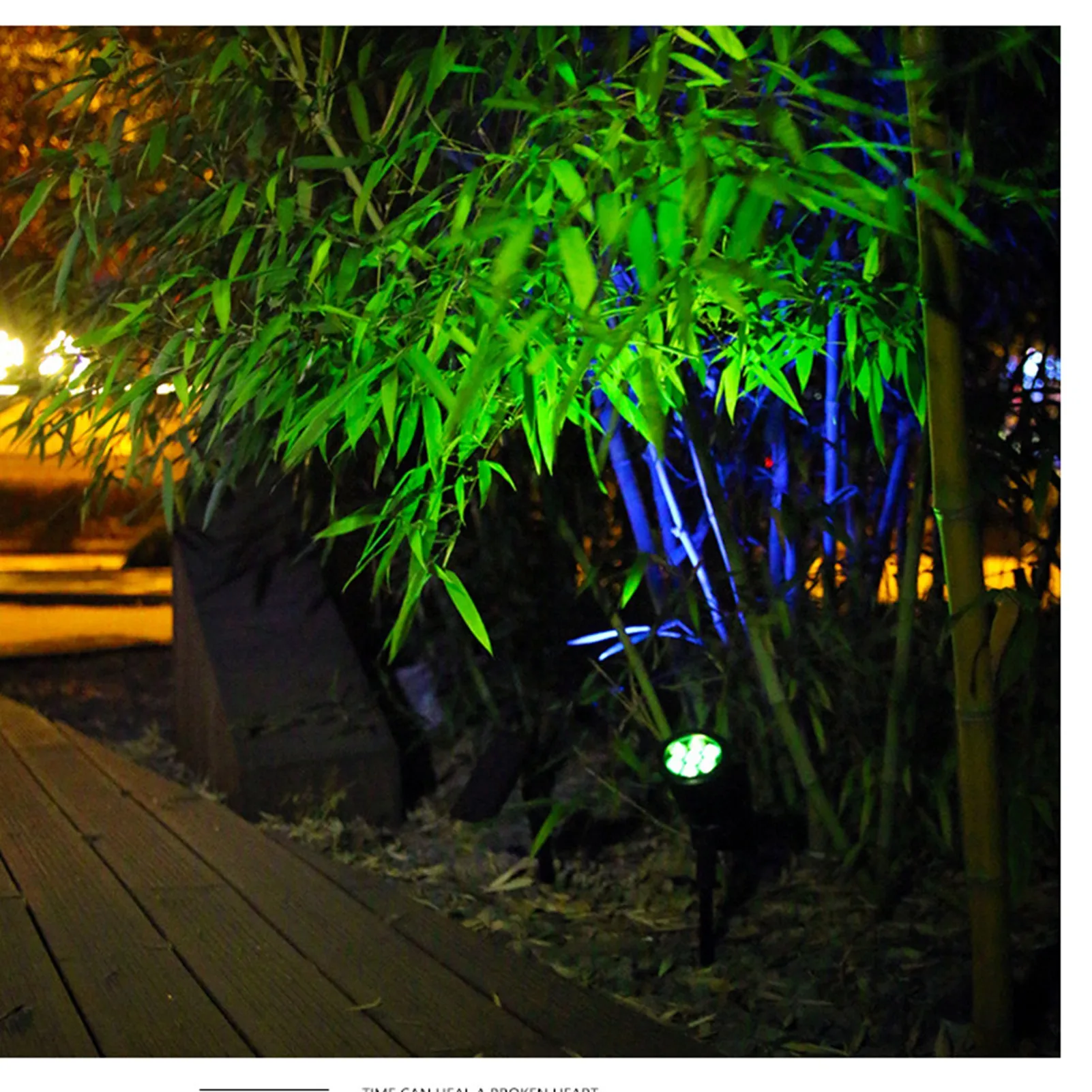 Refletor solar ao ar livre lâmpada LED lâmpada de jardim à prova d'água luz de gramado para paisagem branca