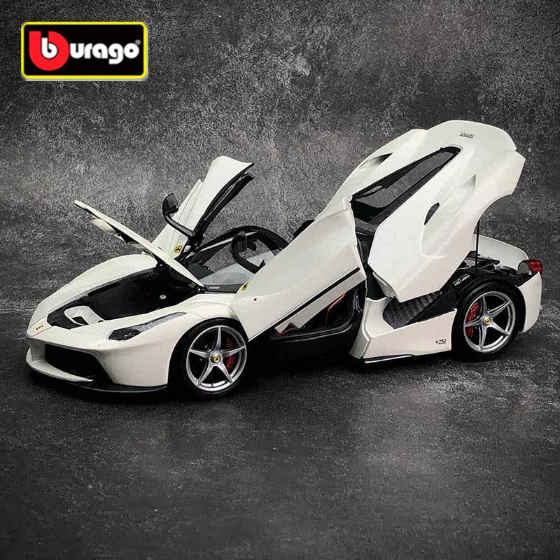 Bburago 1:32 Ferrari LaFerrari Alloy Sports Car Model Diecast Metal Toy Racing Vehicles Car Model Sound and Light Childrens Gift