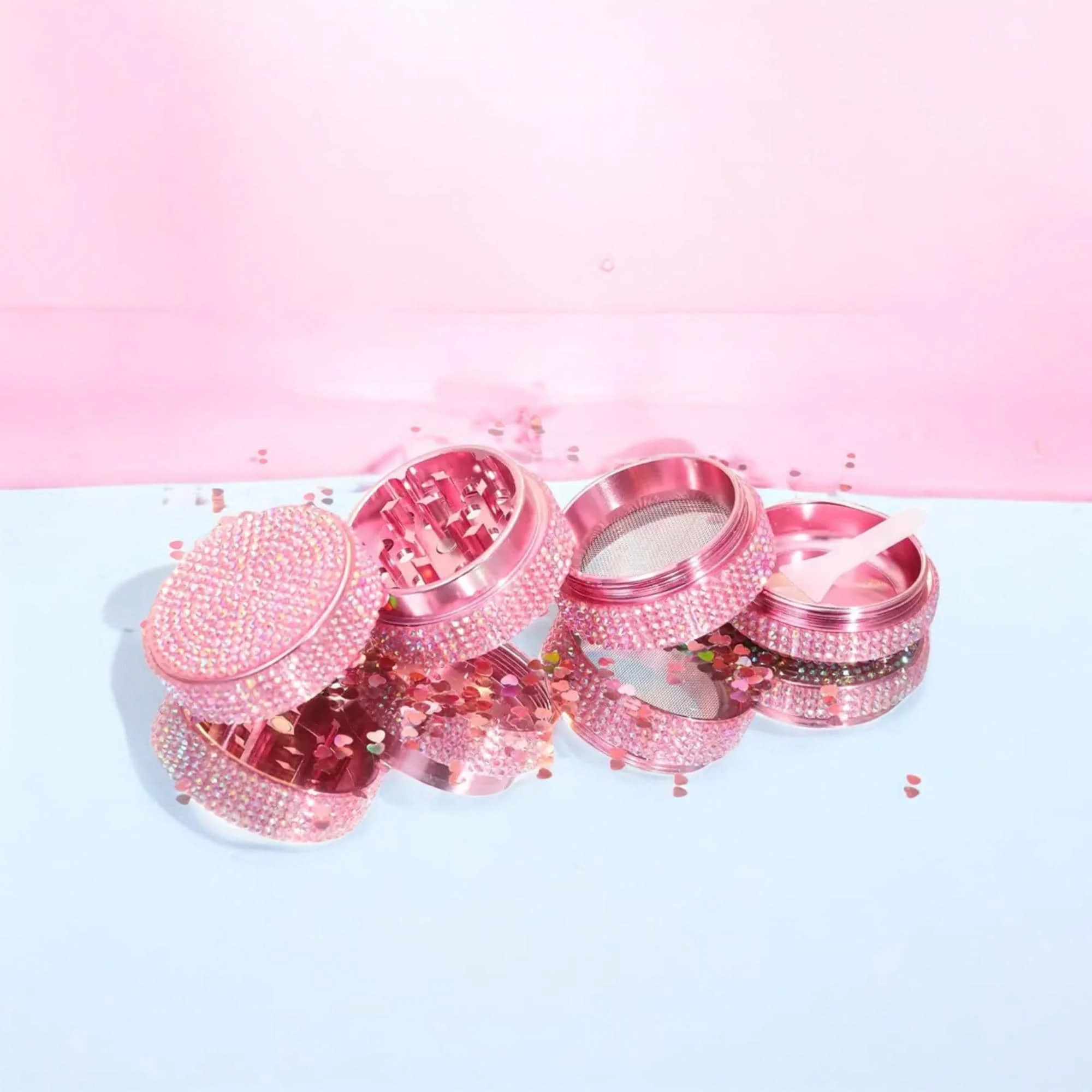 Pink Heart Aluminum Herb Grinder, Four Piece Grinder, Girly Smoking Accessories for Tobacco-40mm view 6