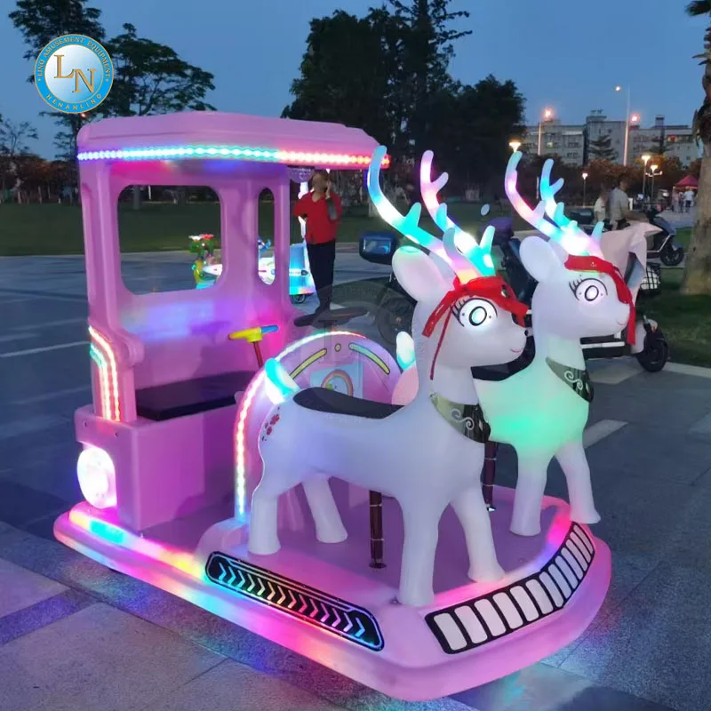 سيارة كهربائية للأطفال، ركوب على سيارة الأطفال، سعة ملعب الأيائل، ملعب داخلي، سيارة سعيدة