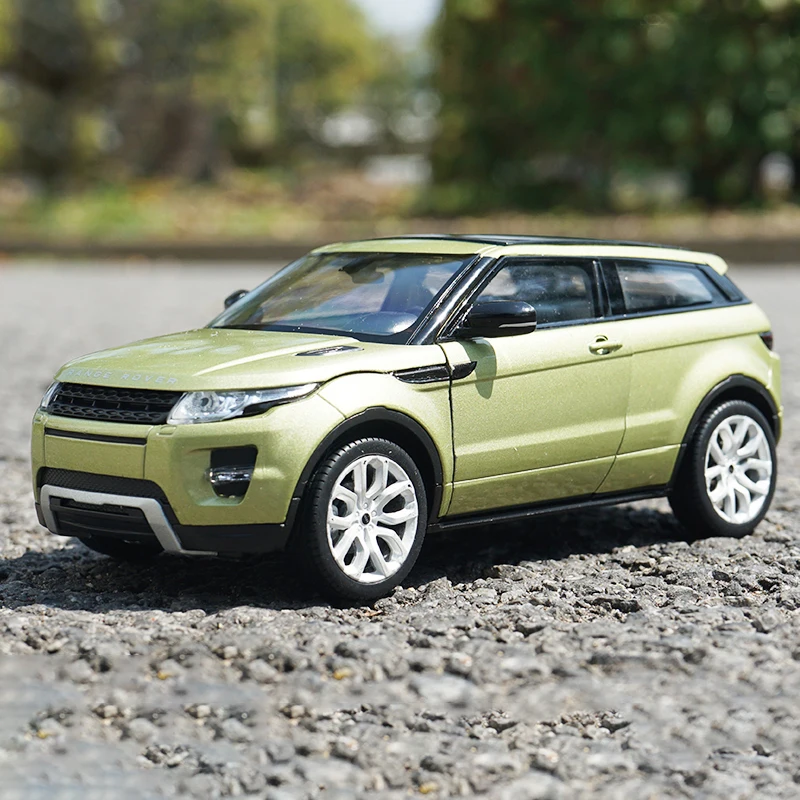 1:24 WELLY Range Rover Evoque SUV Alloy Car Model Diecast Metal Toy Vehicle Miniature Scale Model Car Collection Children Gift