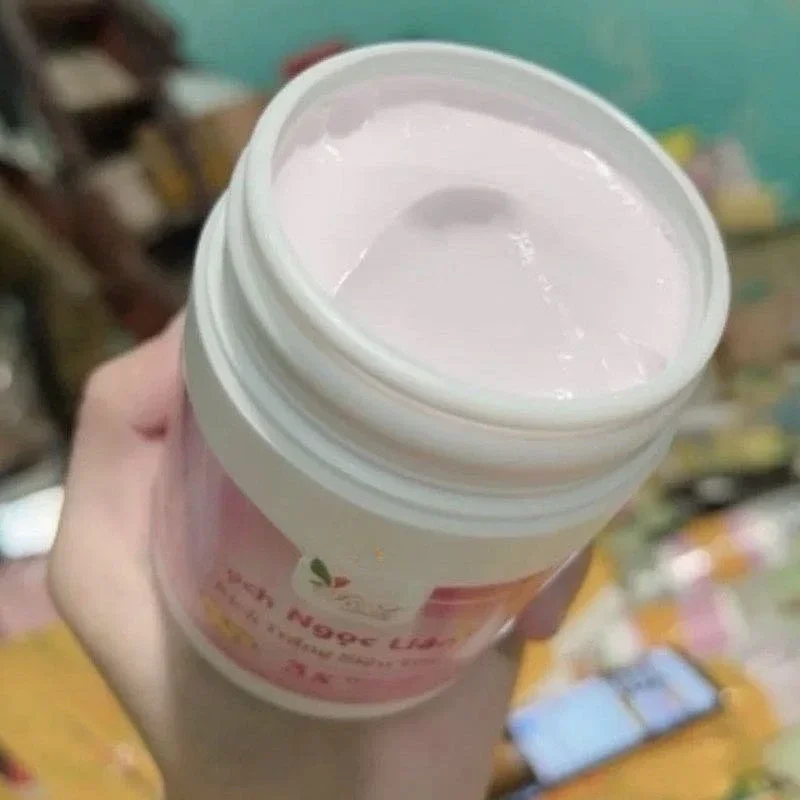 كريم الجسم سريع المفعول مع خلاصة الكولاجين 3X للترطيب النهائي