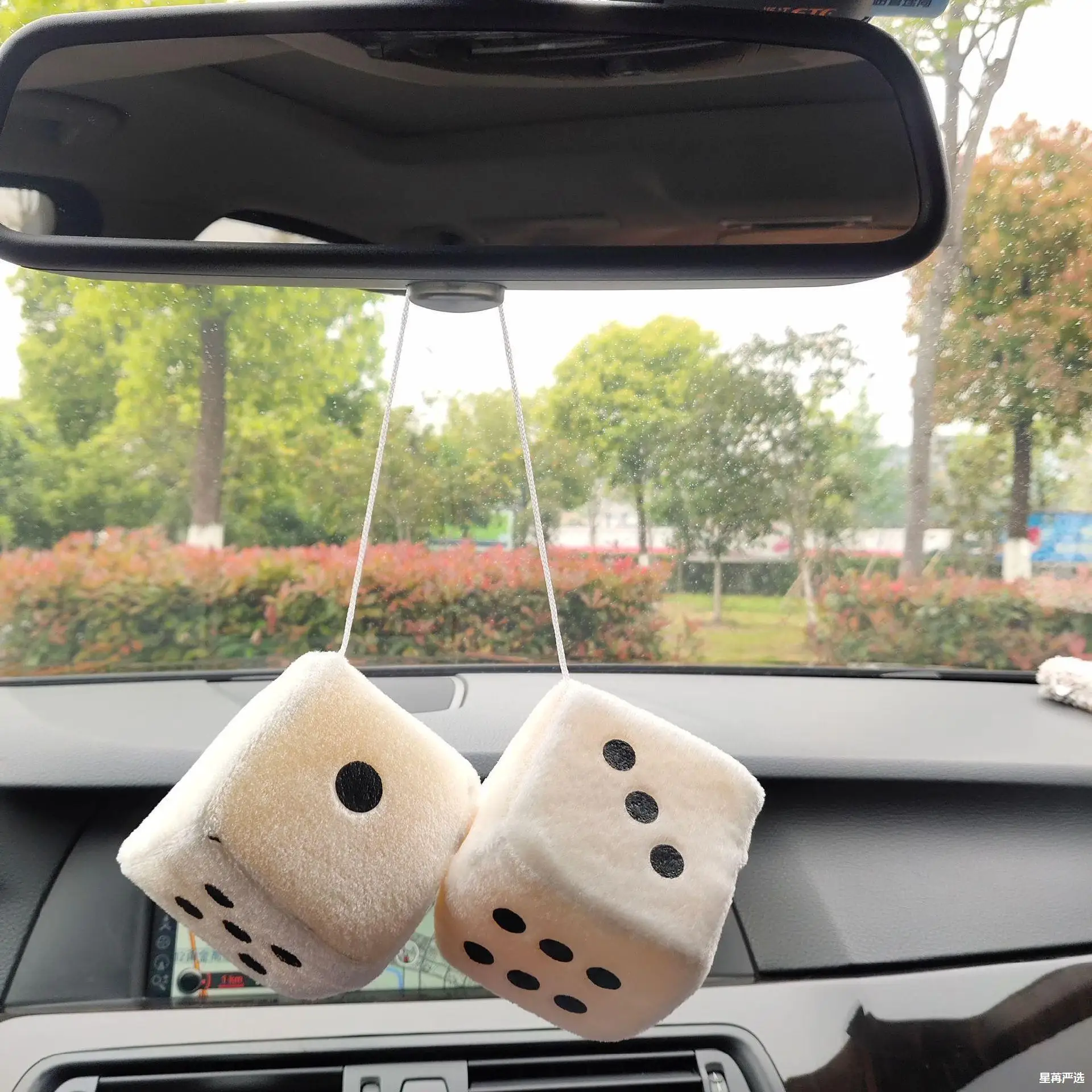 10pcs Funny Dices Plush Toys Car Bed Hanging Toy with Suction Cup Kids Stress Relief Squeeze Toy Multicolor Velvet Dice Pendant