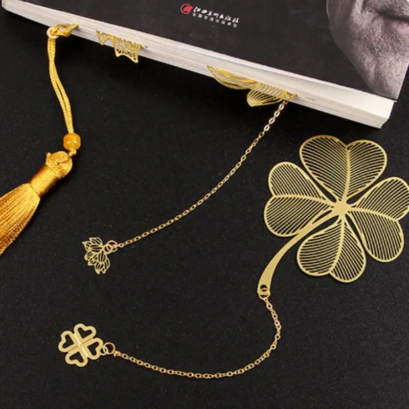 1 個中国風文具レトロ金属ブックマーク中空イチョウの葉カエデの葉蓮の葉脈ブックマークギフト