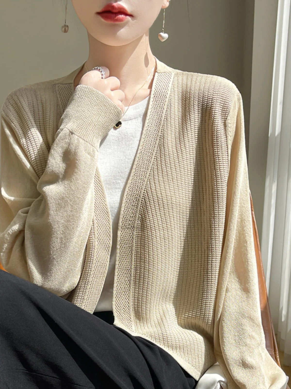 

Summer New Ice Silk Knitted Open Cardigan Women's Thin Loose Air Conditioned Sun Protection Casual V-ne Top