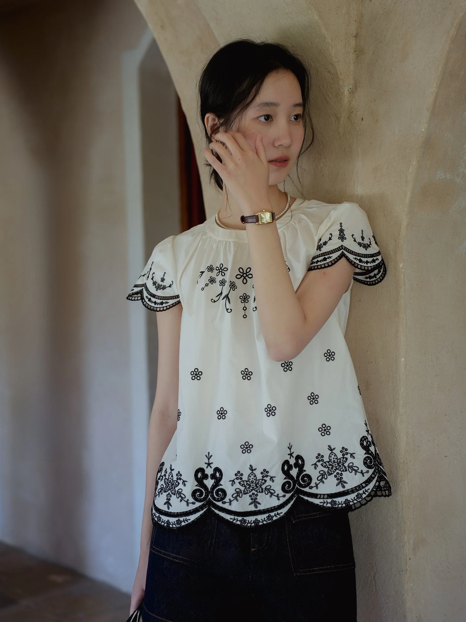 

Ele Women's Embroidered irt Roro eep Heavyweight Cotton ort Sve round Ne Fly Sve Sweet Sle Summer Faion