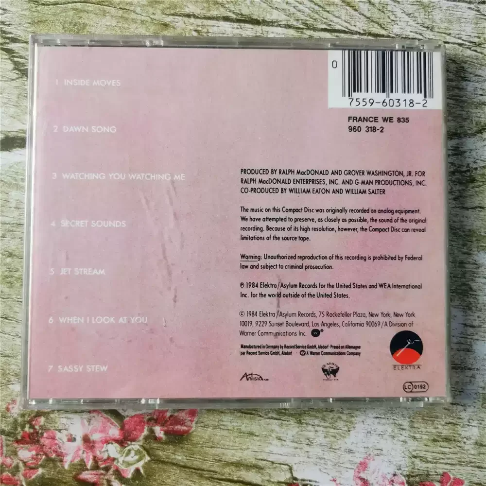 CD Grover Washington Jr. Movimenti interni È un album jazz rilasciato da sassofono Virtuoso Grover Washington Jr. nel 1984