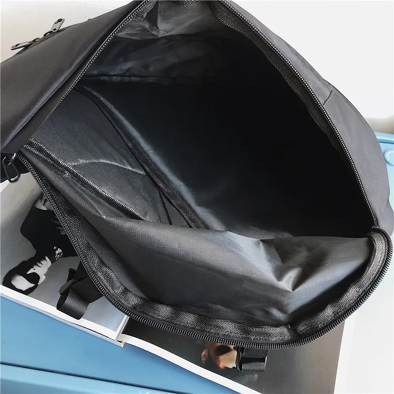 2024 New Women's Large Capacity Oblique Straddle Bag Single Shoulder Casual Bag Sports Fashion Versatile Bag Men's Chest Bag