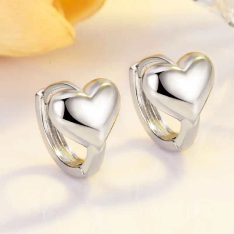 

New 925 Sterling Silver Earrings Simple Heart High Quality for Women Wedding Jewelry Classic Female Accessories Gifts Party