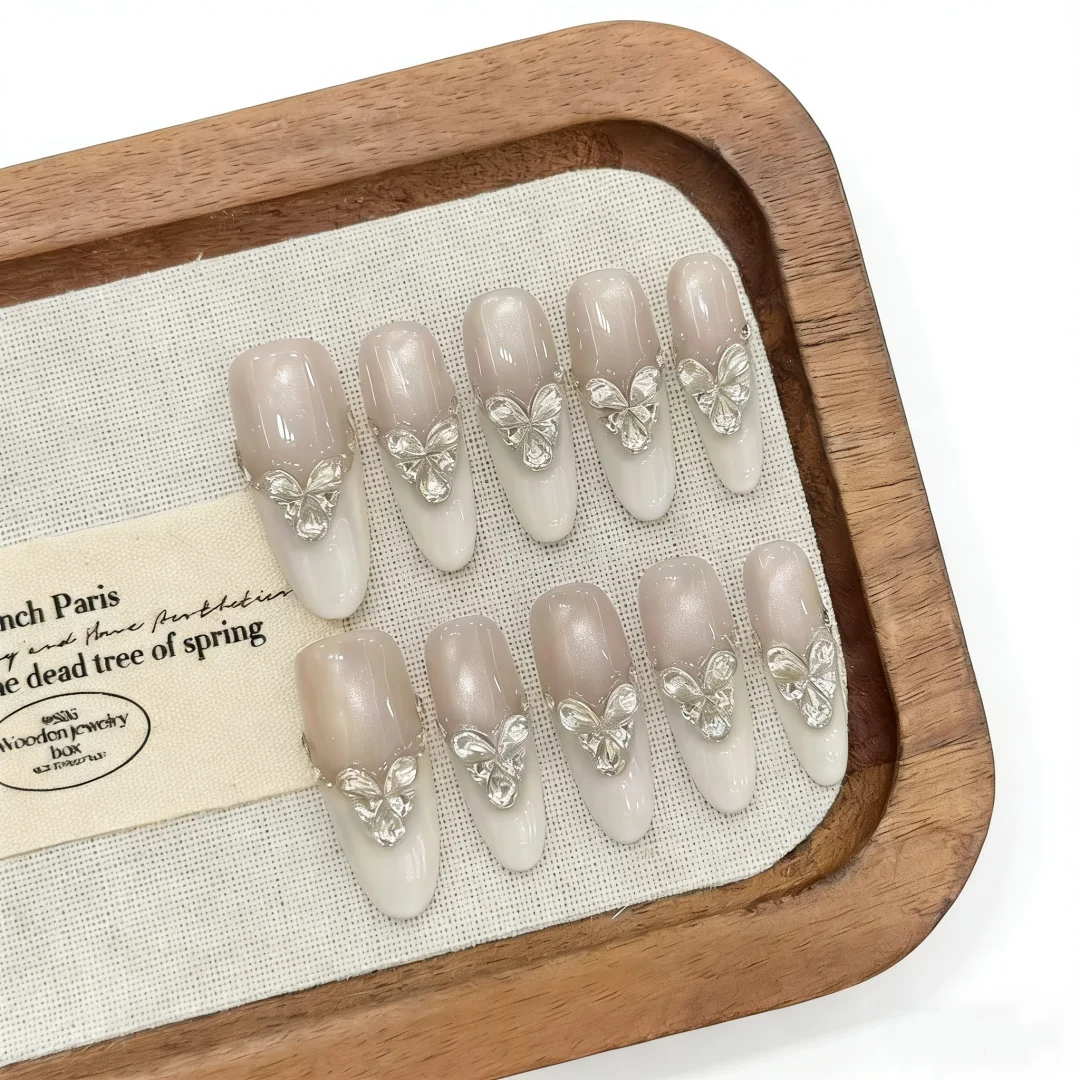 10 stuks high-end Dit puur en elegant ontwerp beschikt over ijsheldere kattenogen en een oogverblindende driedimensionale hartvormige diamant