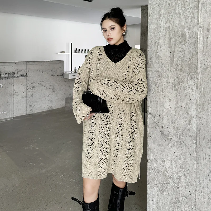 Vefadisa 2025 Spring Autumn New Black Hollow Out Design Women Sweater Dress V-neck Long Sleeve Mid-length Knit Dress ZXY1425A