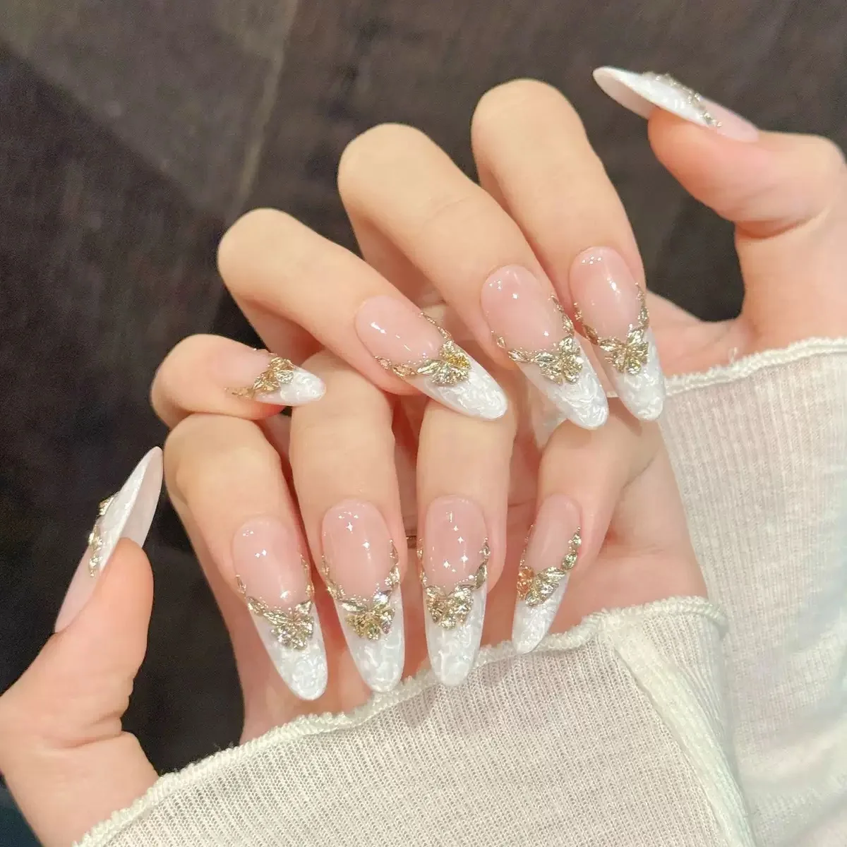 10 قطعة الصحافة اليدوية على الأظافر الذهب فراشة الراين الأظافر وهمية الفرنسية تلميح يمكن ارتداؤها ضوء فاخر أنيق الزفاف الأظافر كاذبة #2