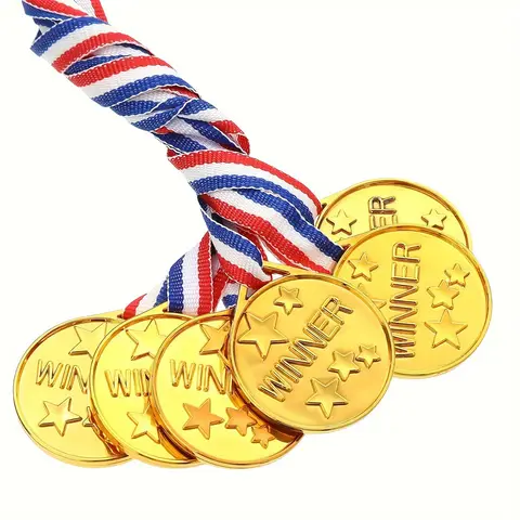 10 best sales फुटबॉल ट्रॉफियां - №4