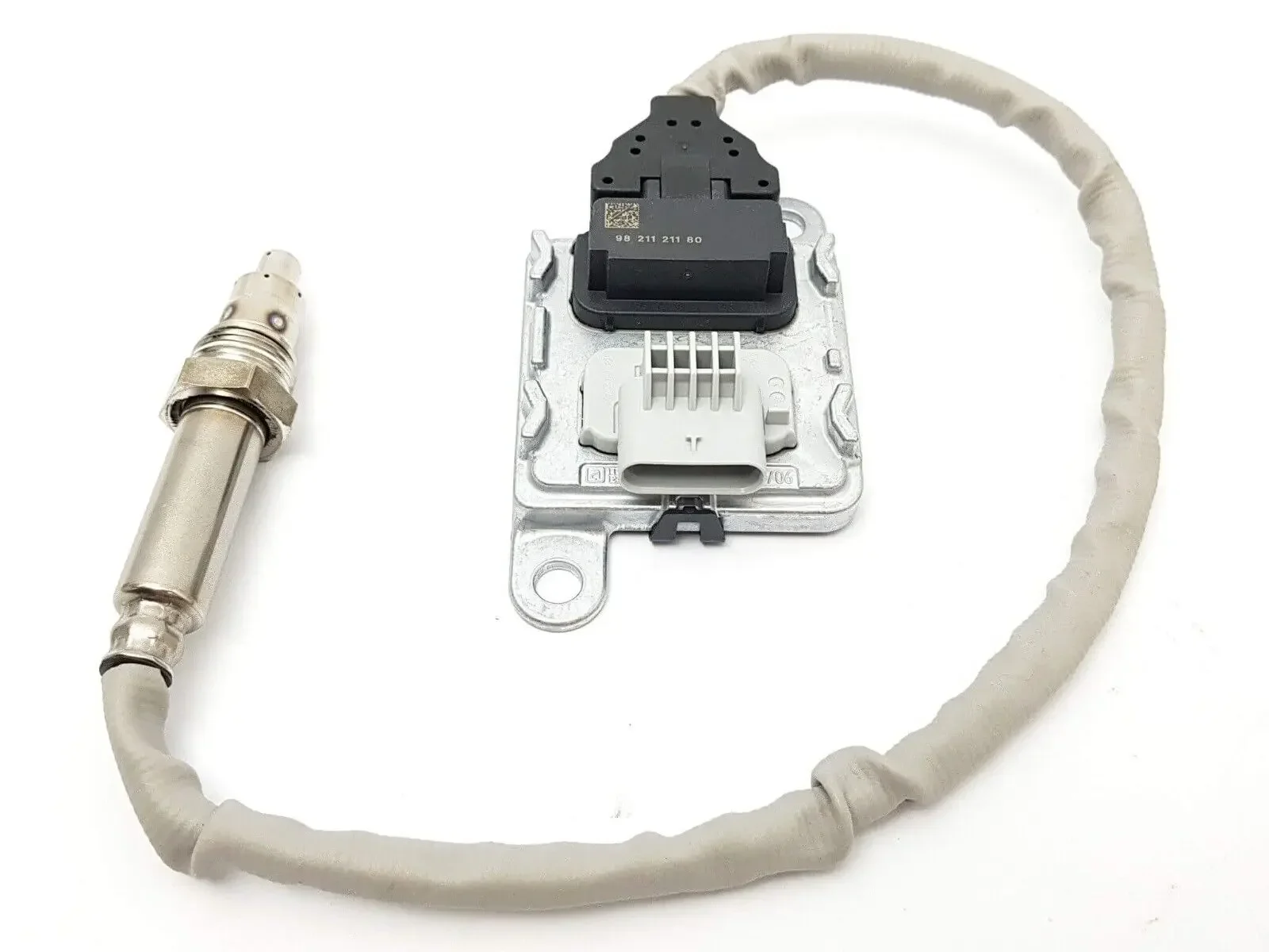 مستشعر Nox لسيتروين بيرلينجو C3 C4 DS3 DS4 DS5 1.6 2.0 HDi BlueHDi 9821120980 9678570780