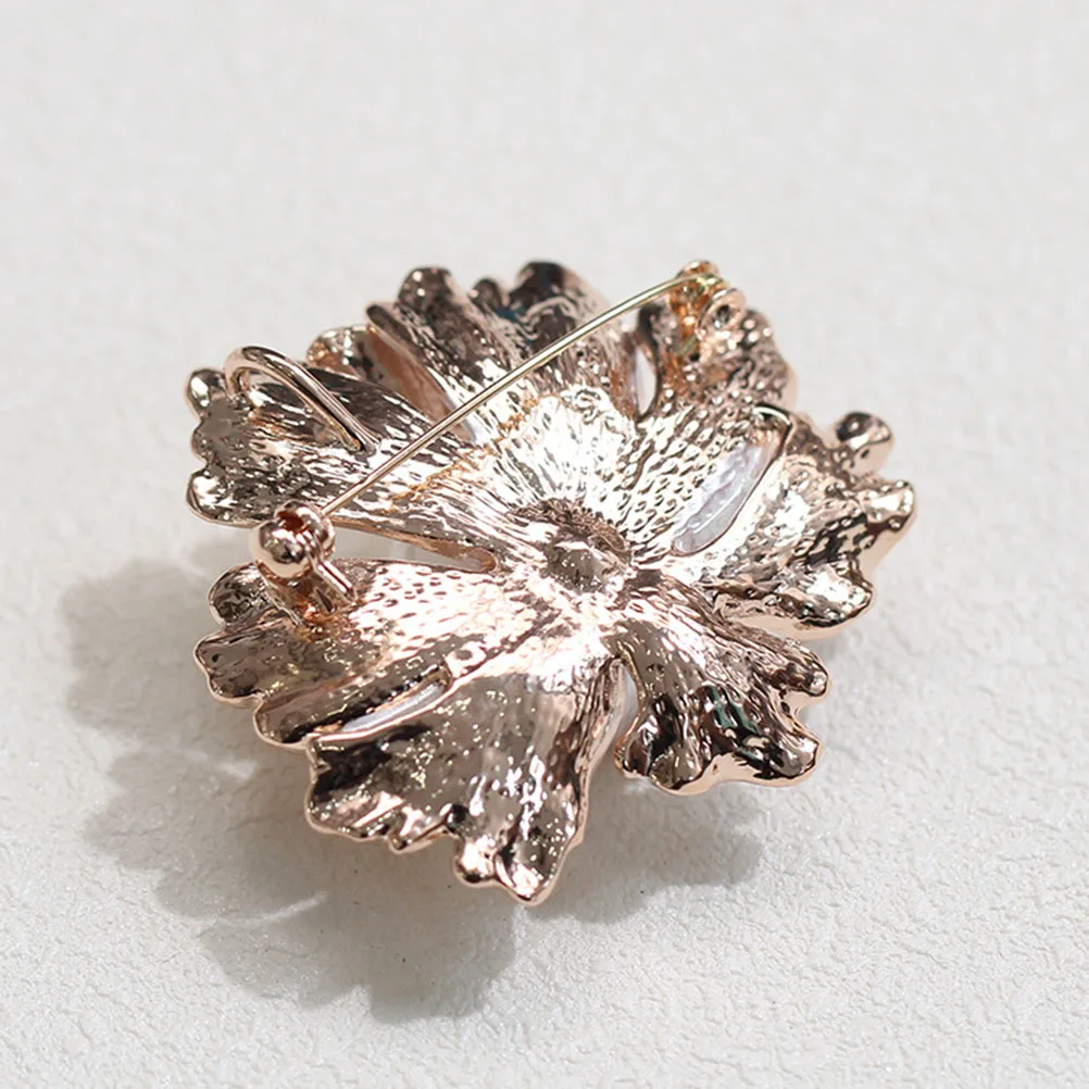 

Elegant Peony Pearl Flower Brooch Women'S Lapel Pin Wedding Christmas Party Accessory For Dress Hat Scarf Costume Jewelry