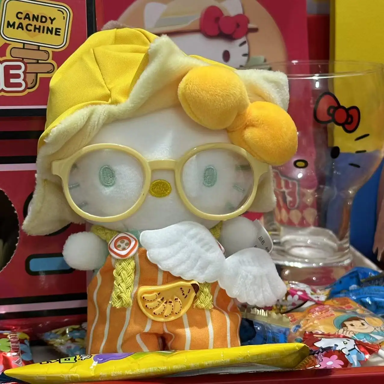 

Hello Kitty Plush Keychain Yellow Striped Outfit with Angel Wing Glasses Cute Plush Pendant for Diy Decor Backpack Easter Gift