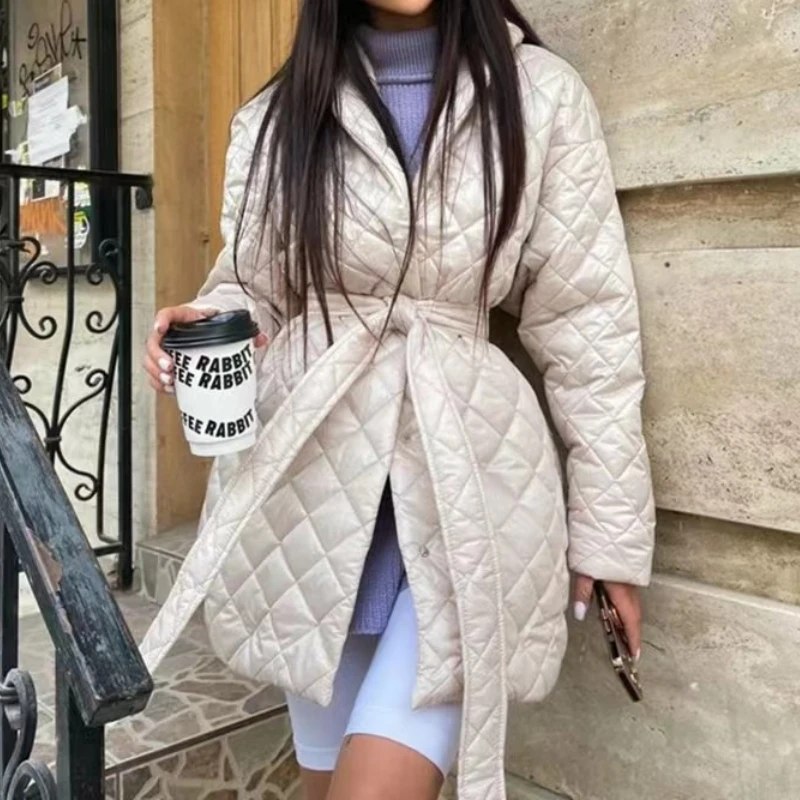 

Осеннее и зимнее облегающее хлопковое пальто с ромбовидным узором, модным поясом и подолом «рыбий хвост» для женщин