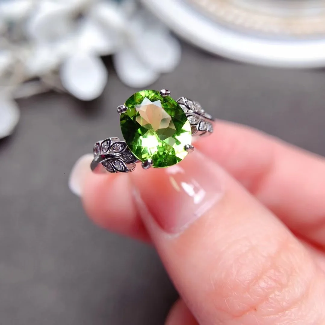 

3ct Natural Peridot Ring for Party 8mm*10mm VVS Grade Peridot Jewelry 18K Gold Plating 925 Silver Gemstone Ring