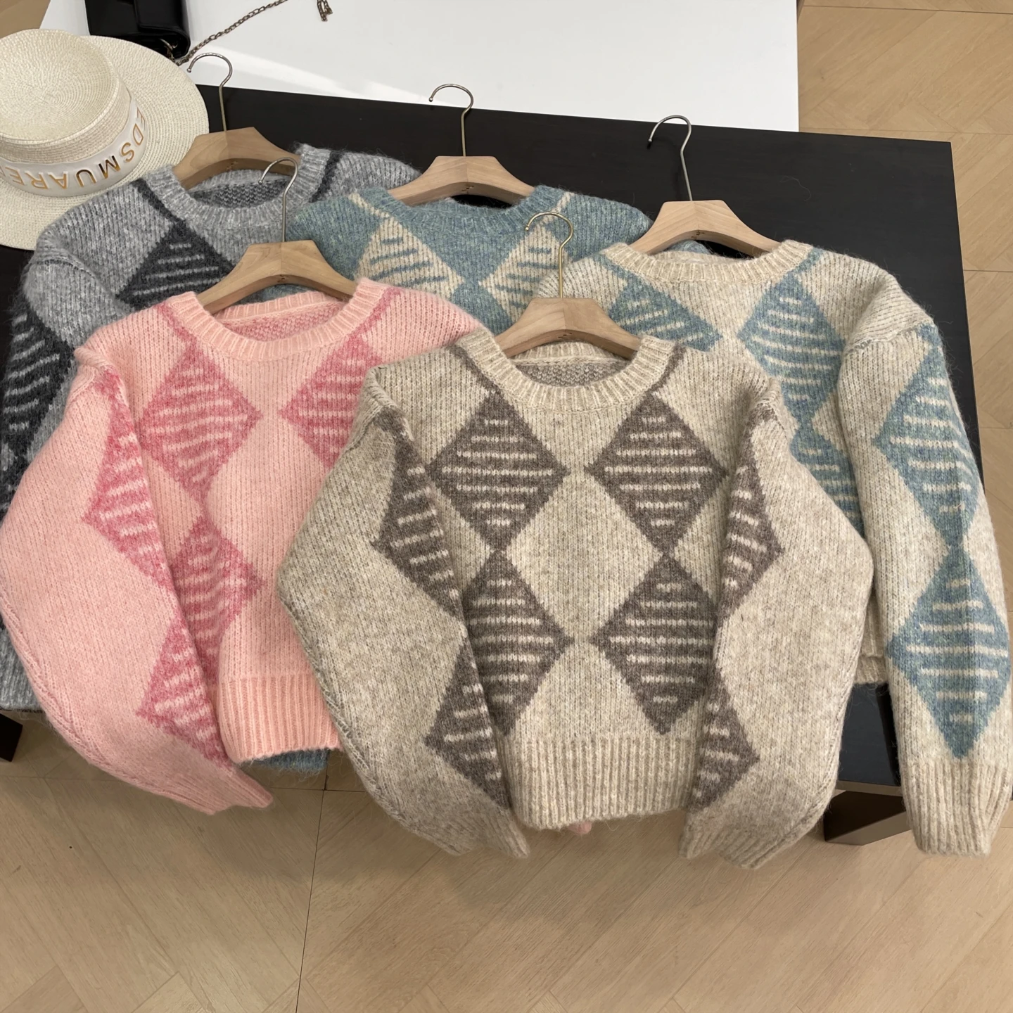 

Осень-зима Длинный свек круглый Ne свитер Faion Универсальный сладкий Sle Китайское производство Прямой крой Обычный тонкий