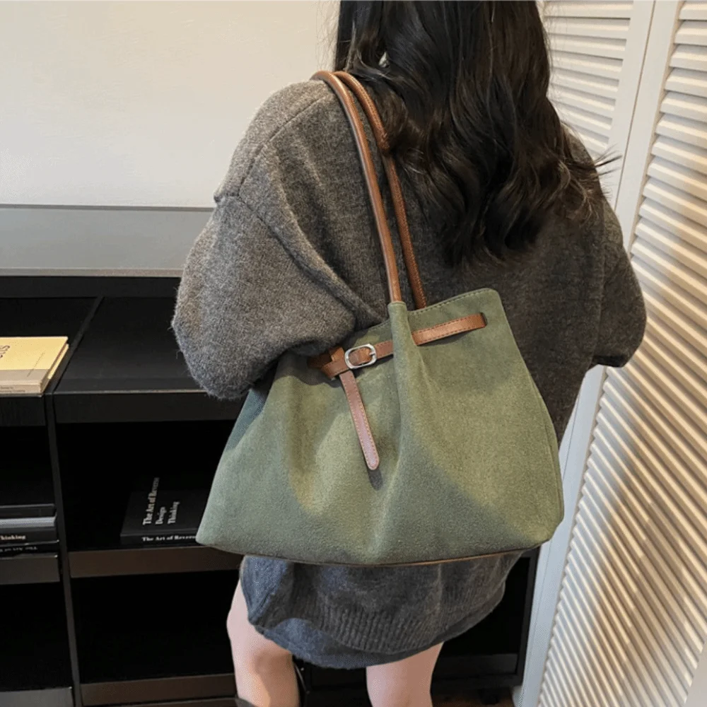 Elegante Wildleder-Umhängetasche mit großem Fassungsvermögen, Retro-Handtasche, einfarbig, erhältlich in 4 Farben, Pendler-Tragetasche, Schule/Reisen/Arbeit – Detail 14