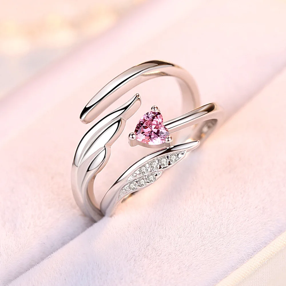 925 Sterling Silver Luxurious Wings Heart Shape Zirconia Ring