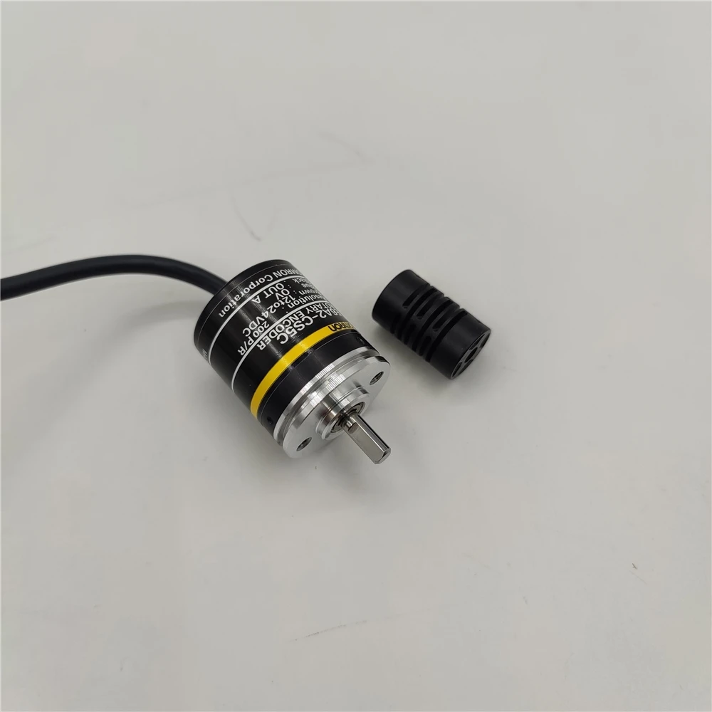 Encoder rotativo ad albero solido TLF E6A2-CS5C 100P/R O-mron Nuovi prodotti originali originali sono disponibili a magazzino