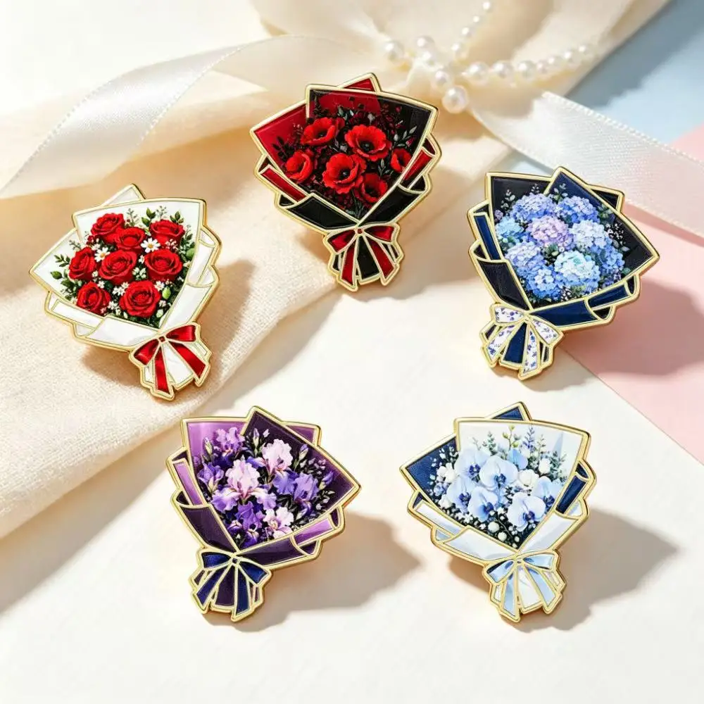 5Pcs Cartoon Enamel Pin Brooch Set, Cute Metal Badges, Holiday Gift for Bag Clothes, Christmas & Black Friday
