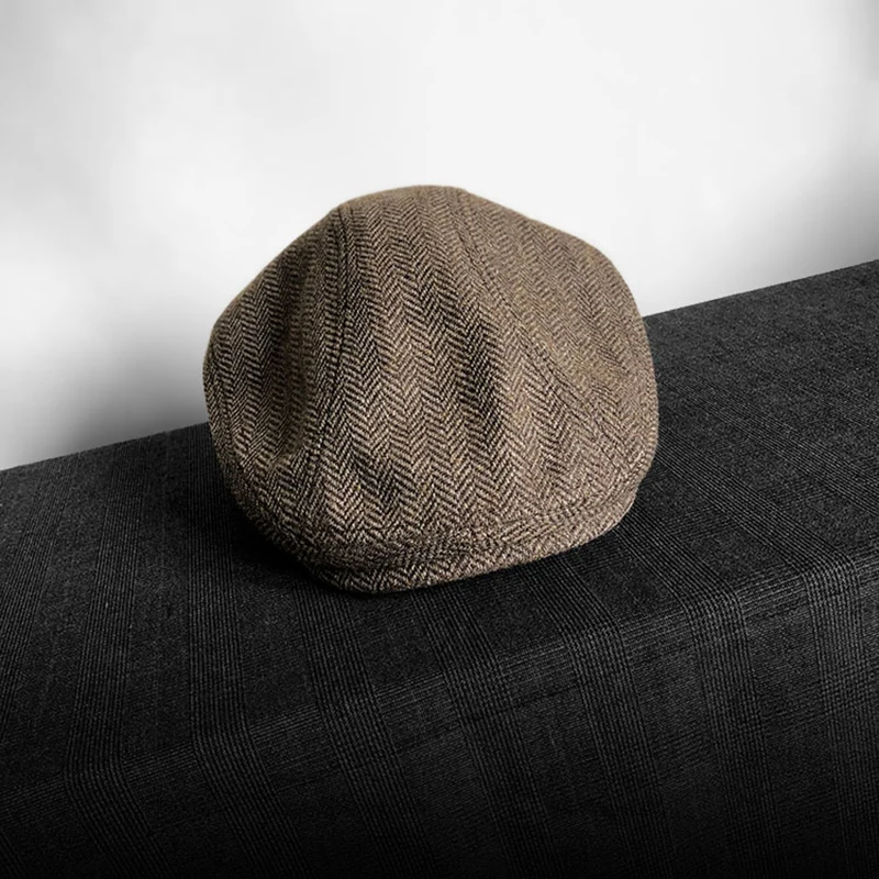 Winter Women Berets Men Camel Classic Gatsby Ivy Cap Unisex  Herringbone Retro Cap Women Plain Duckbill Flat Caps BLM233